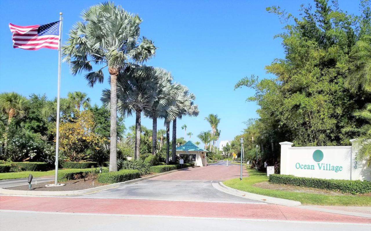Beach Getaway - Ocean Beach, Tennis, Golf, Pool With Tiki Bar Fort Pierce Exterior photo